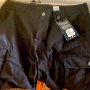 MENS AUTHENTIC TRUE RELIGION CARGO SHORTS SIZE 36!